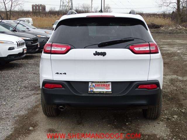 2017 Jeep Cherokee 